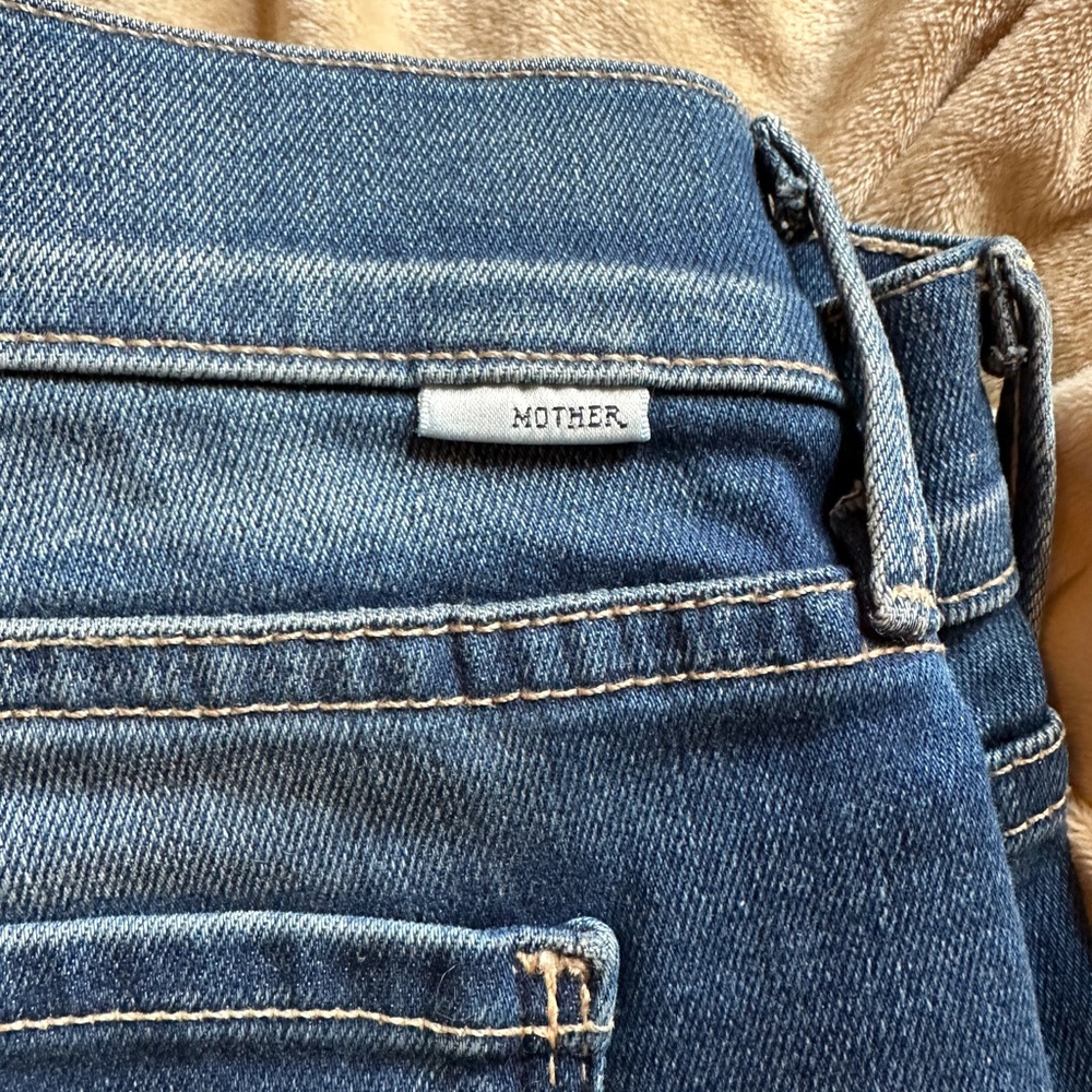 MOTHER Blue Classic Denim Jeans with Subtle Fading